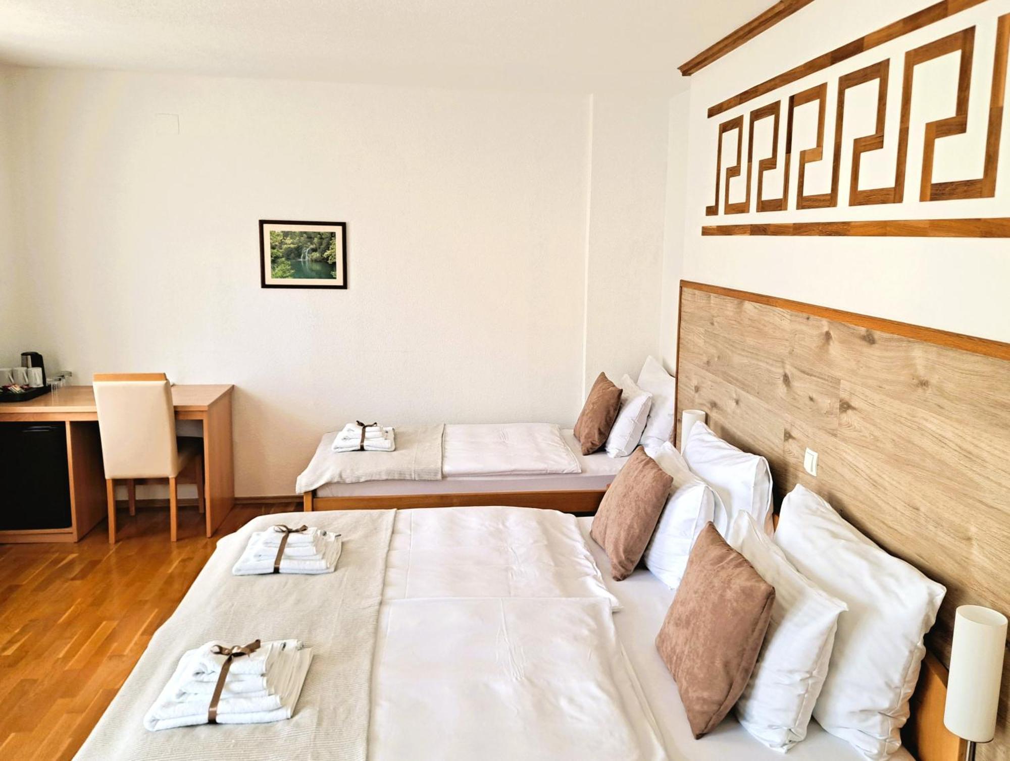 Plitvice Lower Lakes Rooms Plitvica selo Exterior photo